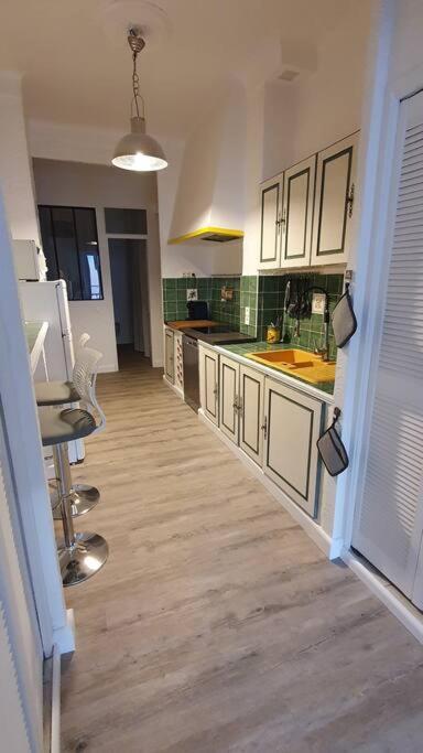Appartement Centre-Historique 70 M2 Fréjus Zewnętrze zdjęcie